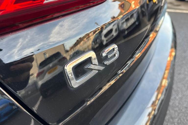 2019 Audi Q3 35 TDI S Line 5dr S Tronic ESTATE DIESEL Automatic