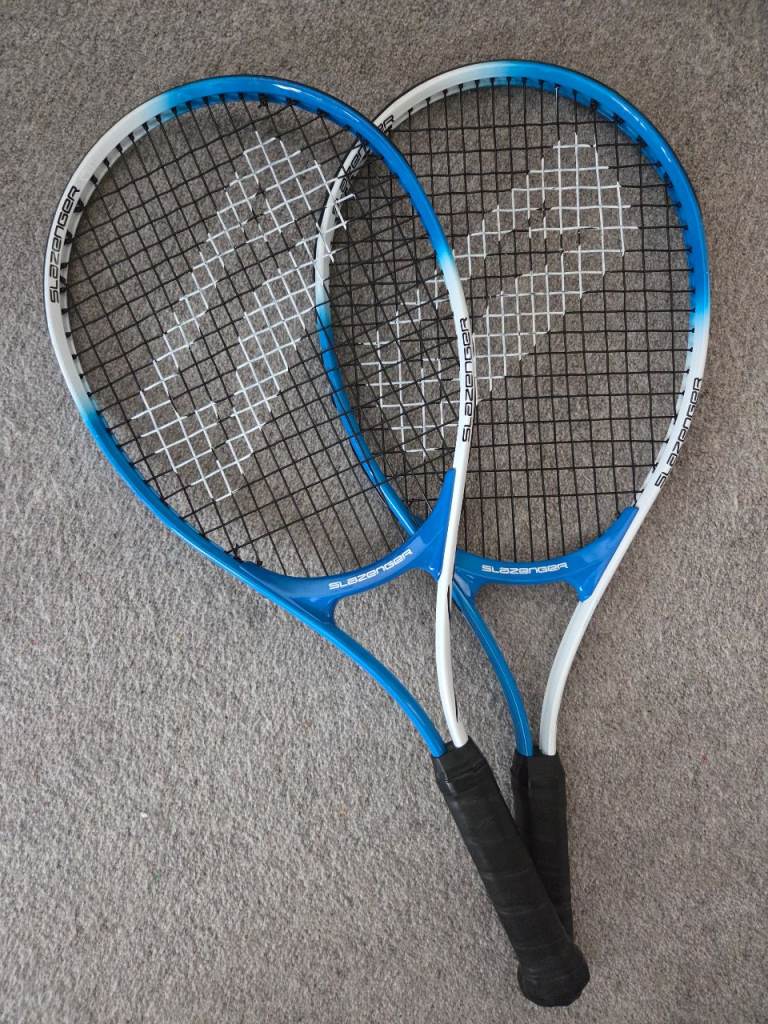 2 junior tennis rackets Slazenger Smash 23