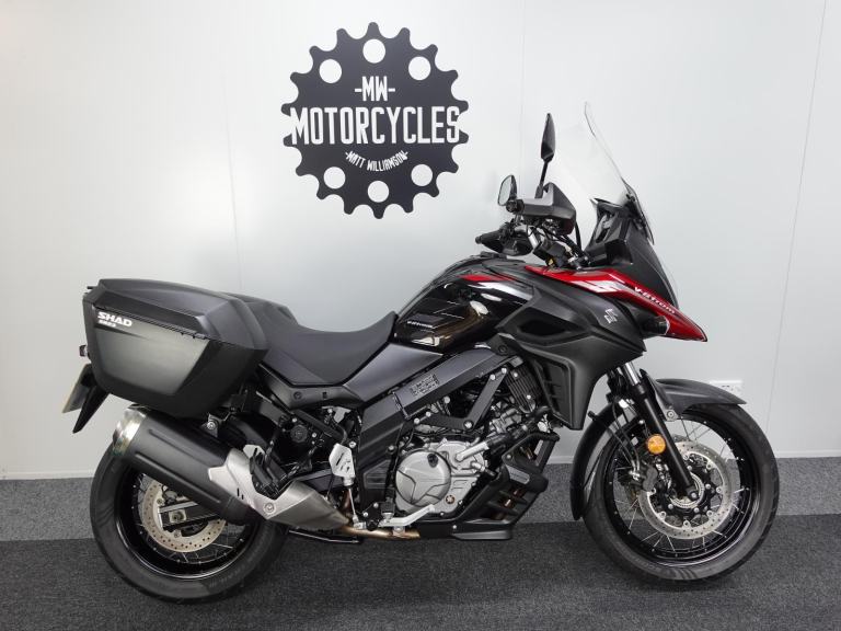 Suzuki V-Strom 650 XT. DL 650. 2022. Lots Of Extra's. Great Example!