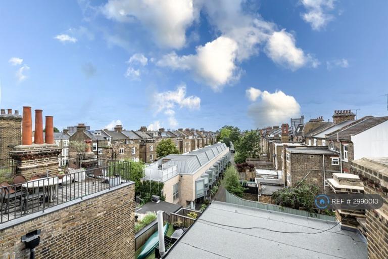1 bedroom flat in Kilburn Lane, London, W9 (1 bed) (#2990013)