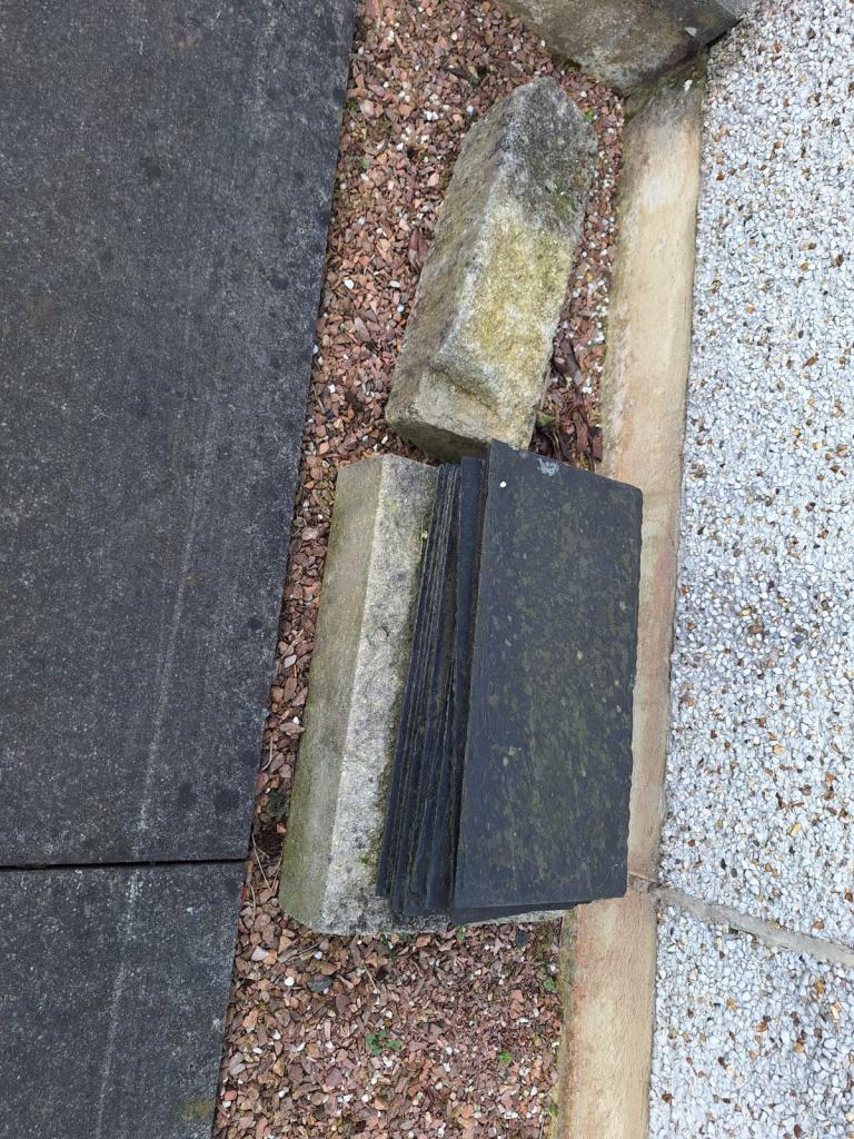 ⭐️FREE Fyfestone Bricks