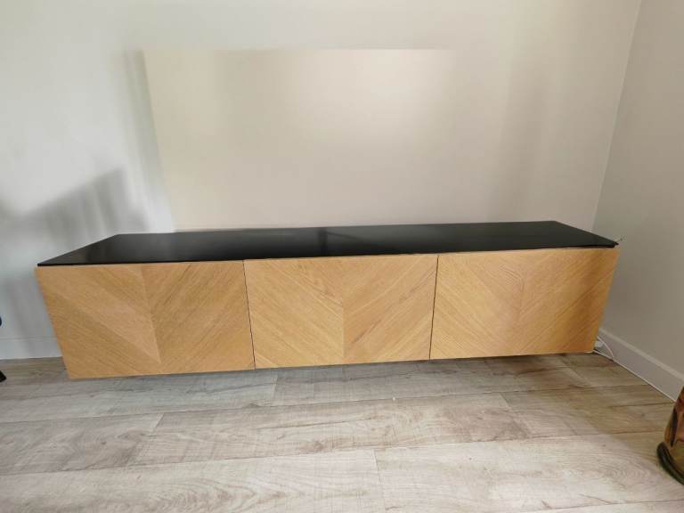 Stylish IKEA TV Unit – 180cm 