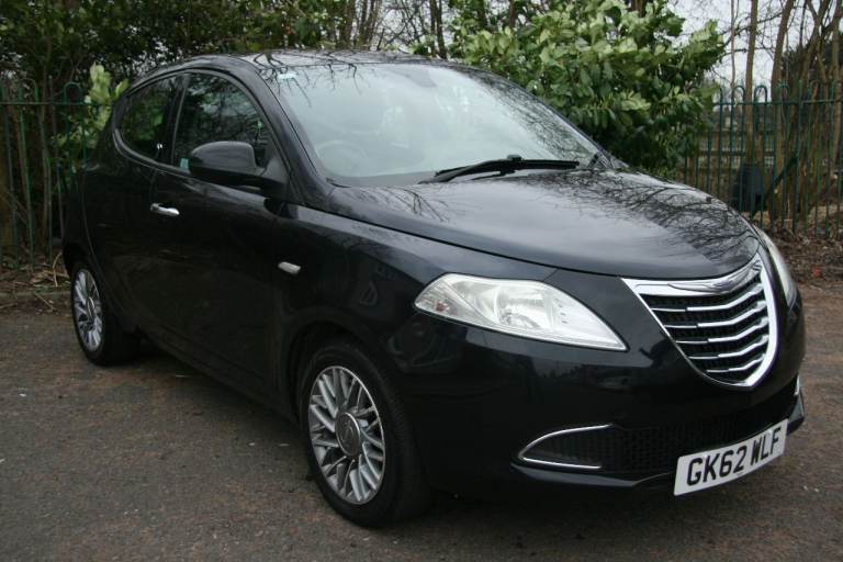 Chrysler, YPSILON, Hatchback, 2012, Manual, 1242 (cc), 5 doors