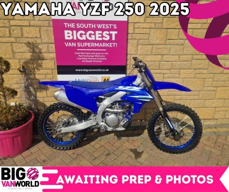 Yamaha YZF 250 2025 - 50 Hrs - Stock & Clean