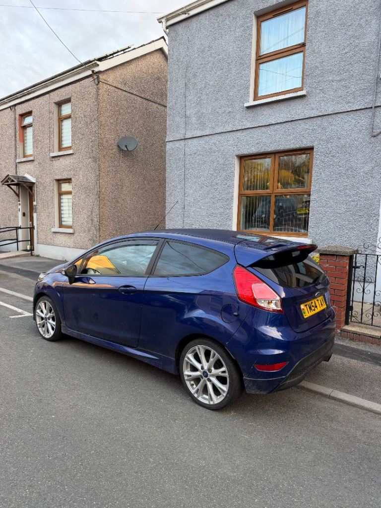 Ford, FIESTA, Hatchback, 2016, Manual, 998 (cc), 3 doors