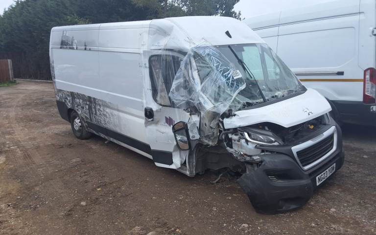 JUST IN FOR BREAKING - PEUGEOT BOXER 2023 2.2 DW12 47K
