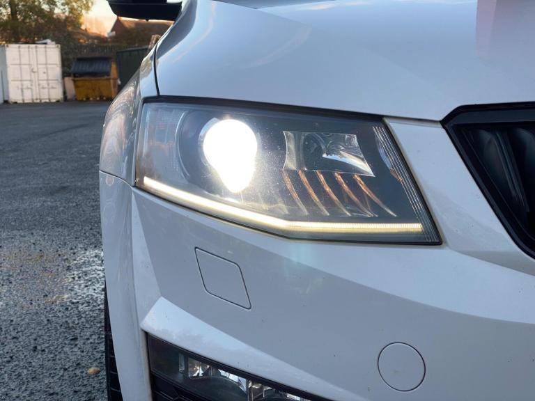 2016 Skoda Octavia 2.0 TDI vRS DSG 4WD Euro 6 (s/s) 5dr ESTATE Diesel Automatic