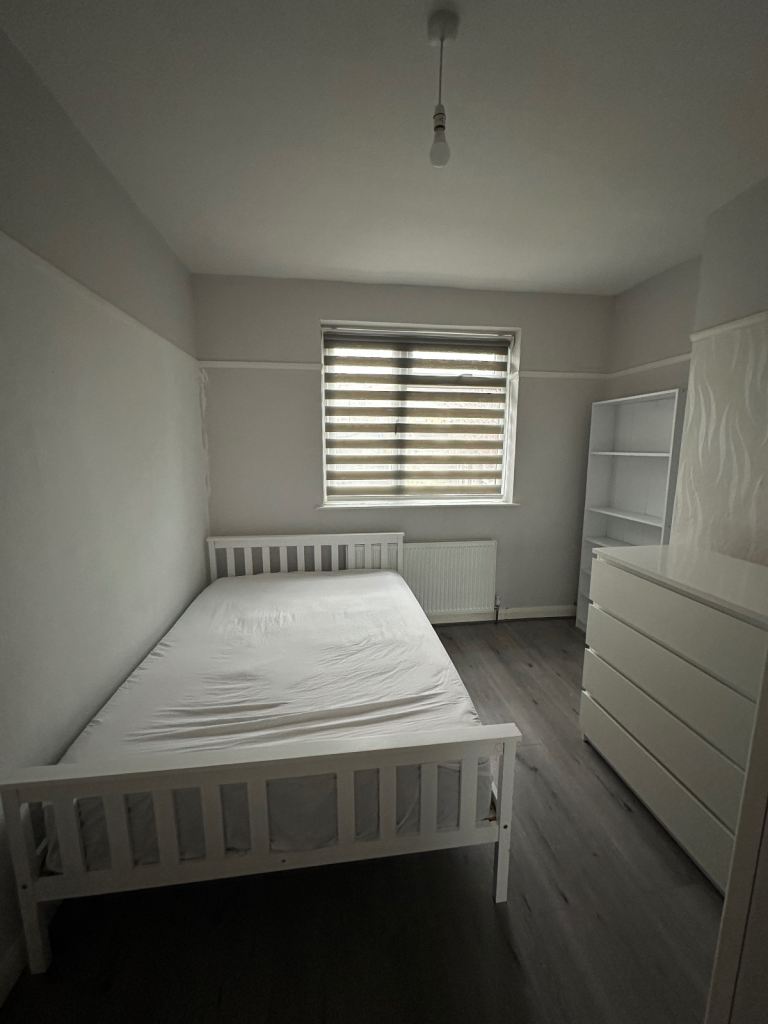 Room available to rent in Enfield 