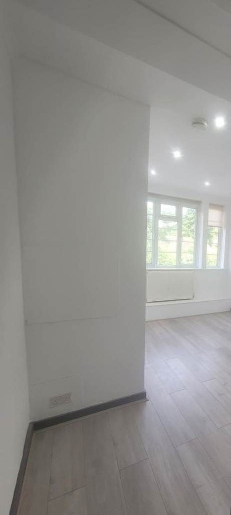 HMO Studio Flat – Greenwich Area - SE9 4TU– DSS Welcome (35+)
