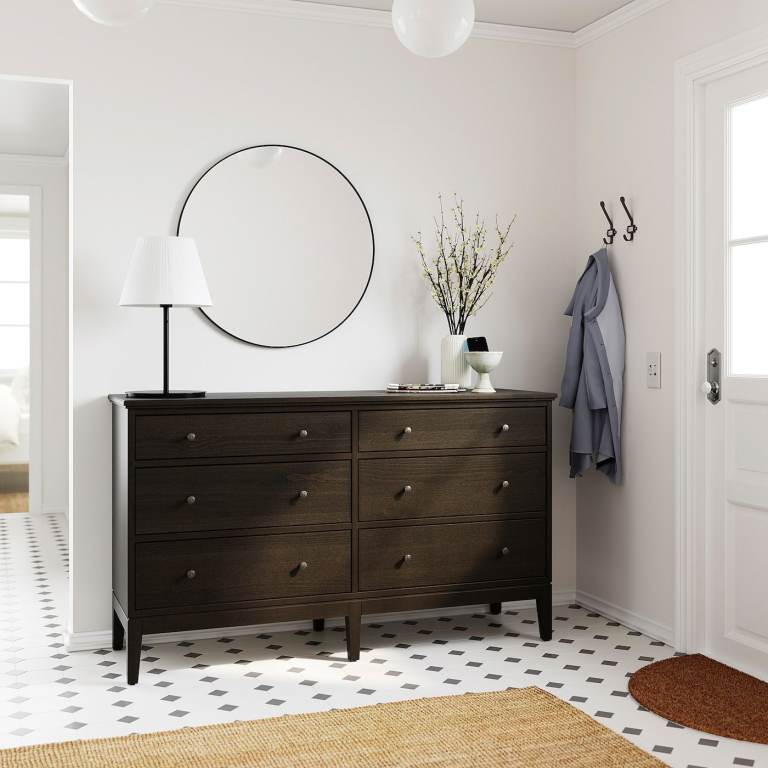 Idanas Ikea chest of drawers