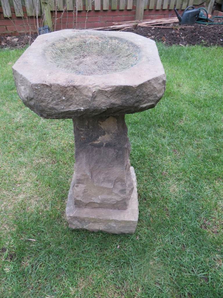 VINTAGE STONE BIRD BATH