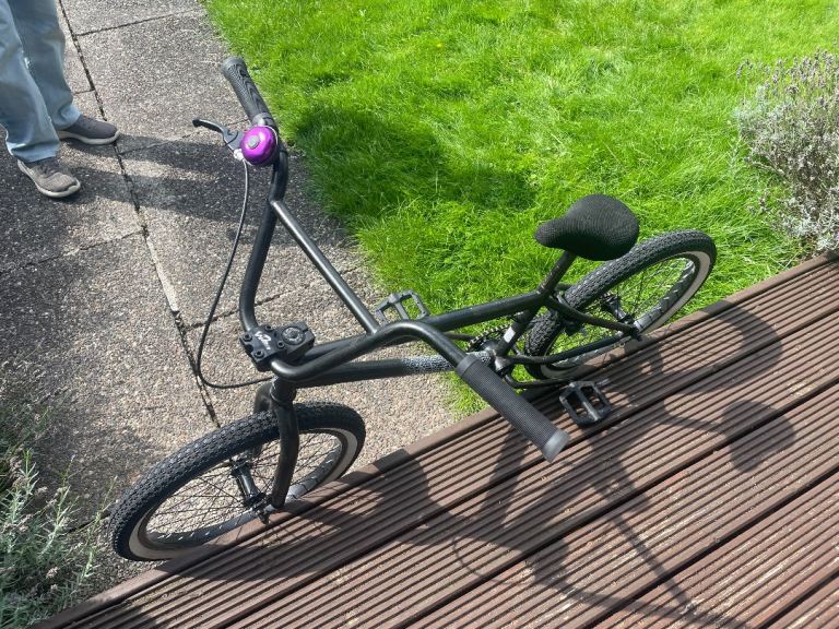 Cult BMX Bike Black with White Wall Tyres – Good Condition