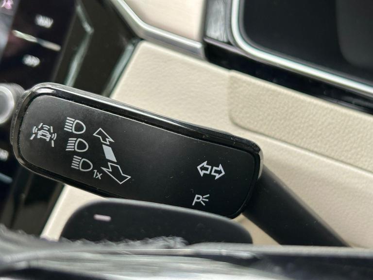 2015 Volkswagen Passat 1.6 TDI BlueMotion Tech GT DSG Euro 6 (s/s) 5dr ESTATE Diesel Automatic