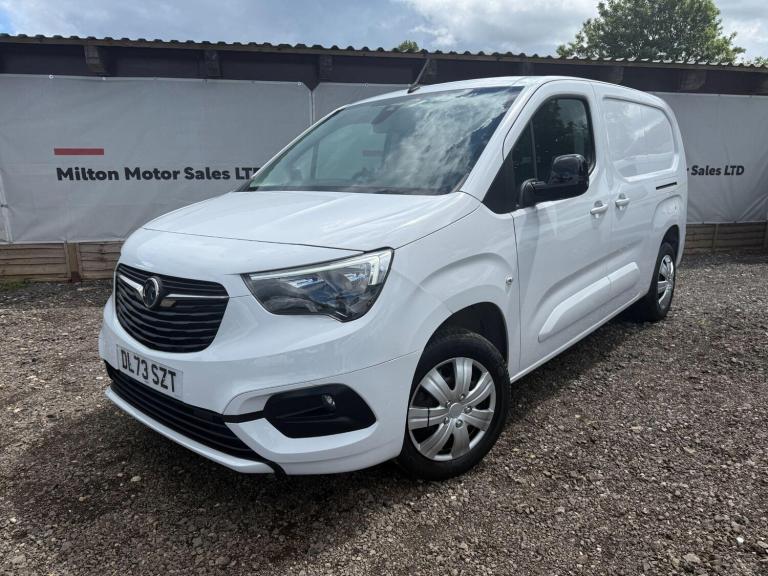 2023 Vauxhall Combo 1.5 Turbo D 2300 Pro L2 H1 Euro 6 (s/s) 6dr PANEL VAN Diesel Manual