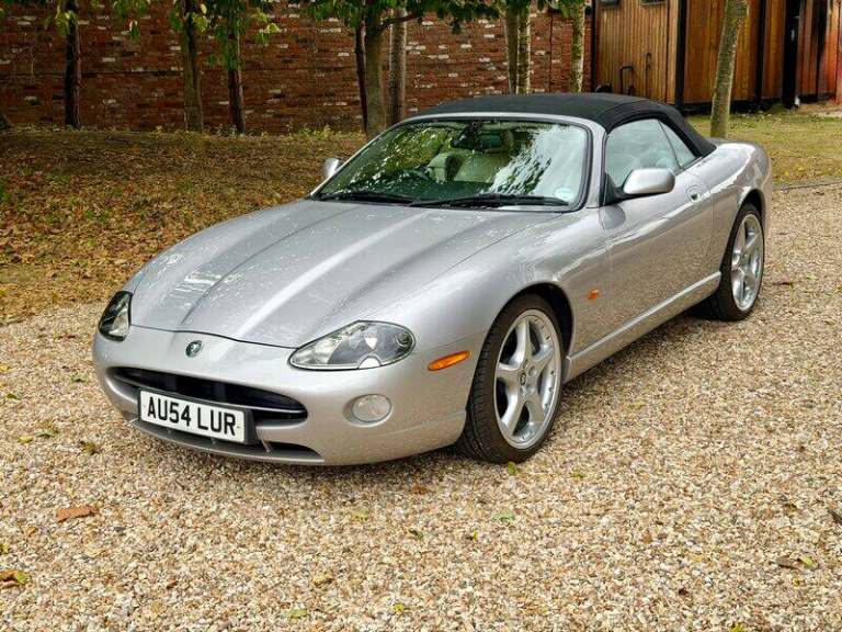 2005 Jaguar XK8 4.2 2dr Auto CONVERTIBLE PETROL Automatic