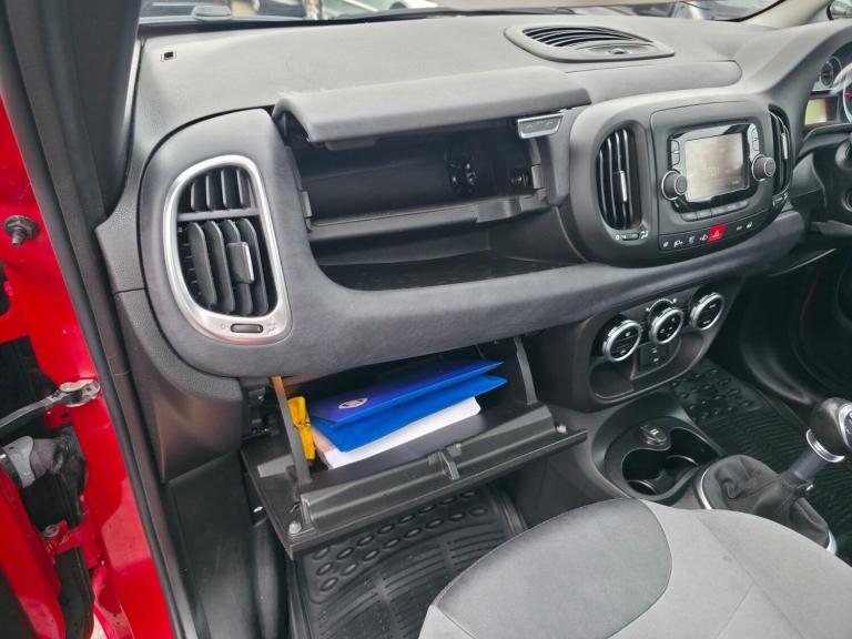  Fiat 500L 1.4 Lounge Euro 6 5dr Petrol Manual