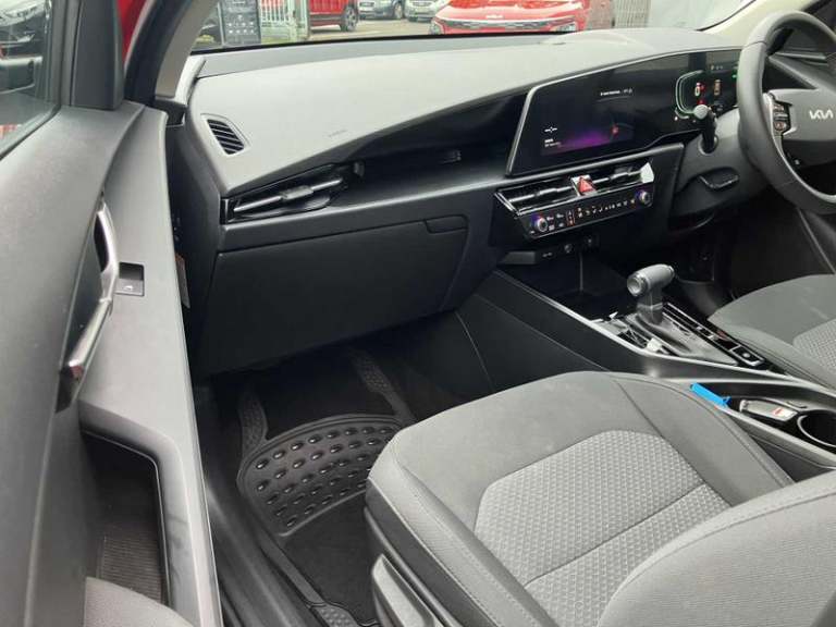 2024 Kia Niro 1.6 GDi 127 Hybrid 2 Nav 5dr DCT ESTATE PETROL/ELECTRIC Automatic