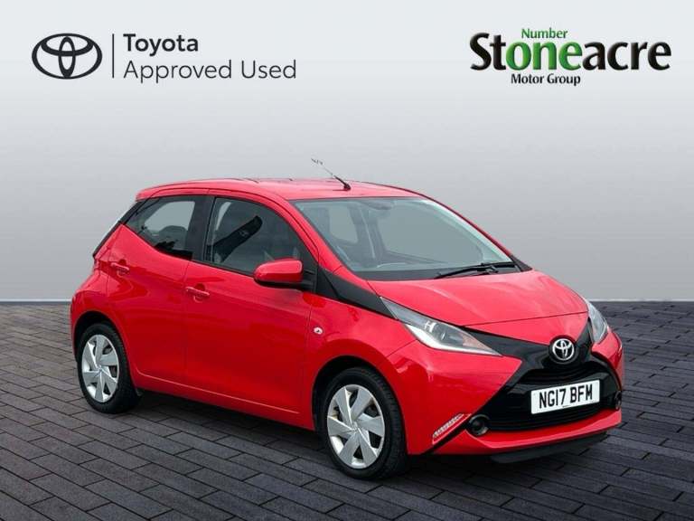 2017 Toyota AYGO 1.0 VVT-i X-Play 5dr HATCHBACK PETROL Manual