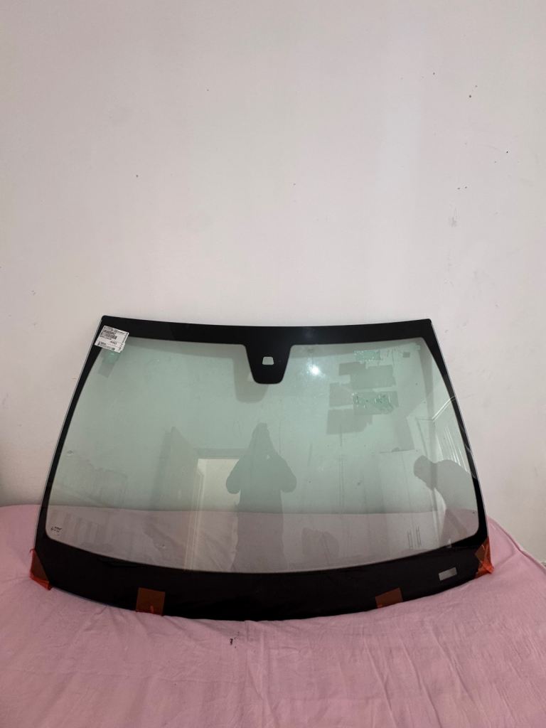 Mercedes C-Class W205 / S205 Front Windscreen – New – NordGlass