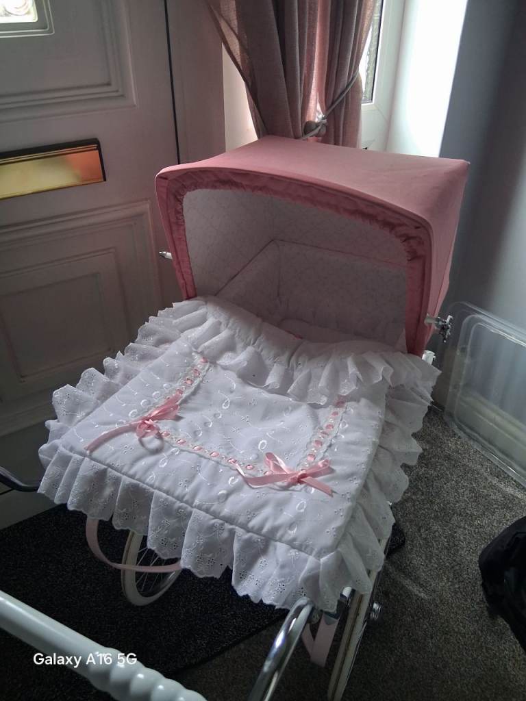 Silver Cross Pink Oberon Dolls Pram