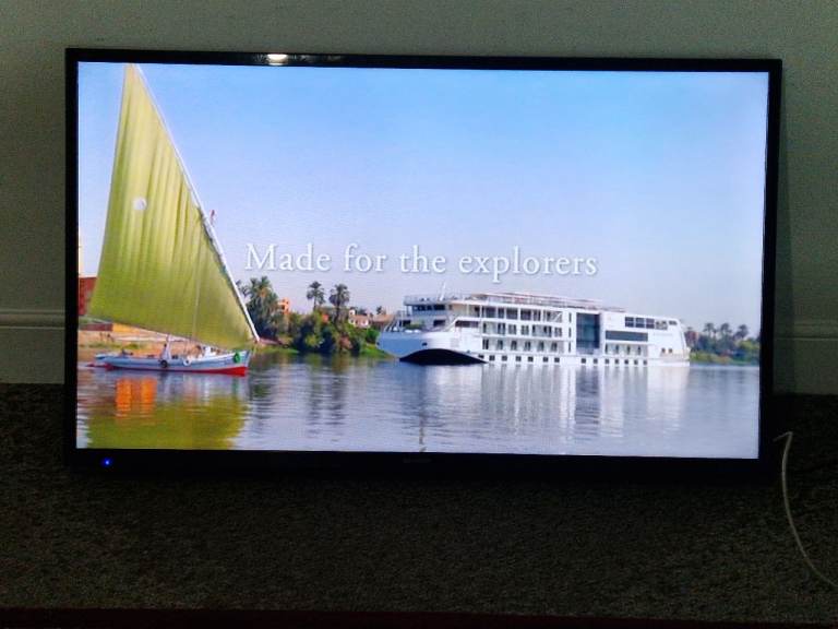 Sharp Full HD TV Freeview Led 48 inches for sale 