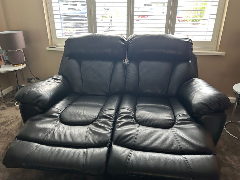 Black Leather Recliner Sofas – Great Condition