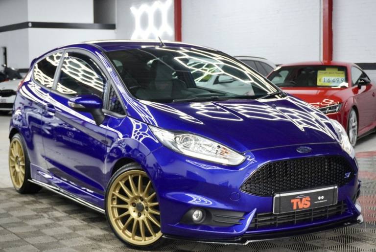 2017 Ford Fiesta 1.6T EcoBoost ST-3 Hatchback 3dr Petrol Manual Euro 6 (182 ps) Hatchback Petrol ...