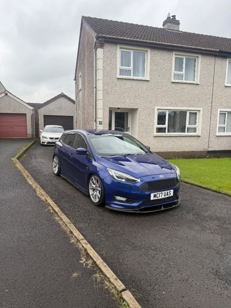 Ford, FOCUS, Hatchback, 2017, Manual, 999 (cc), 5 doors