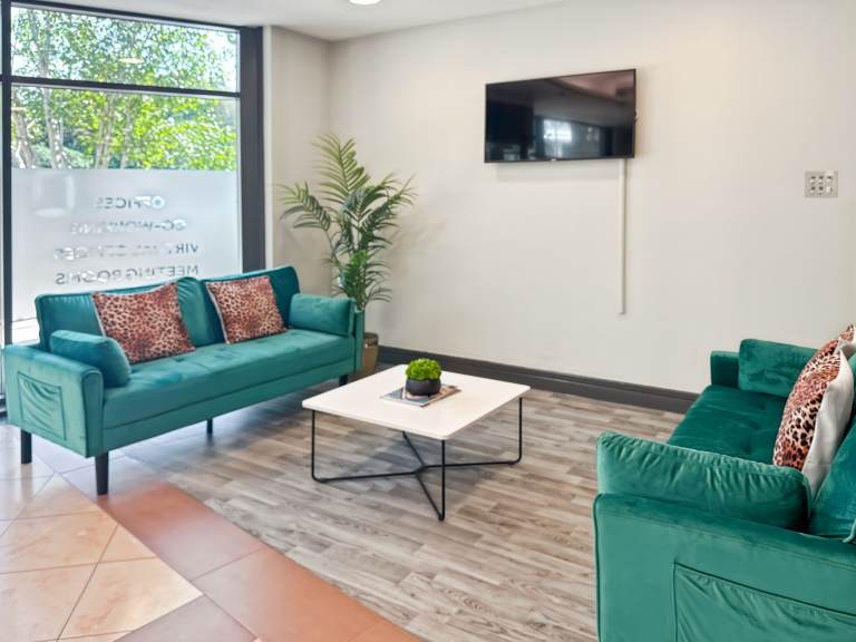 Camberley - GU16 7ER, Join a collaborative coworking environment at Quatro House