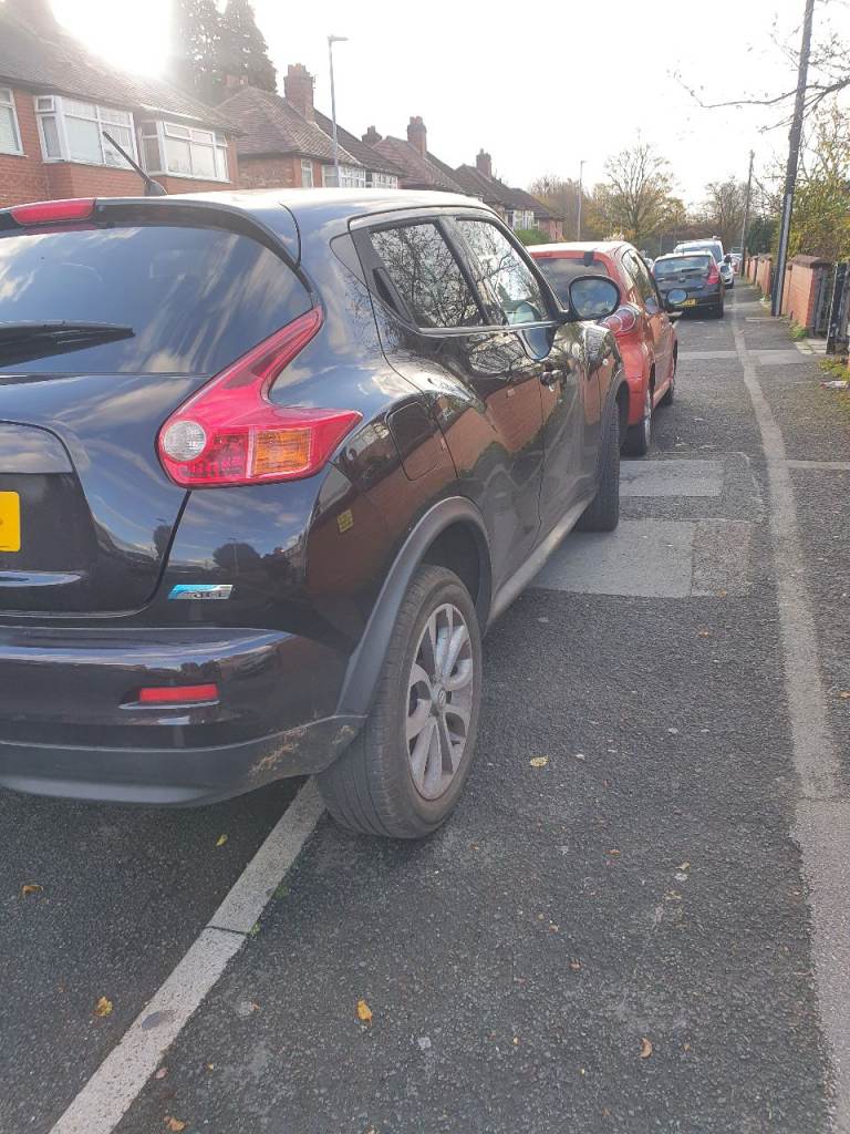 Nissan, JUKE, Hatchback, 2013, Manual, 1461 (cc), 5 doors