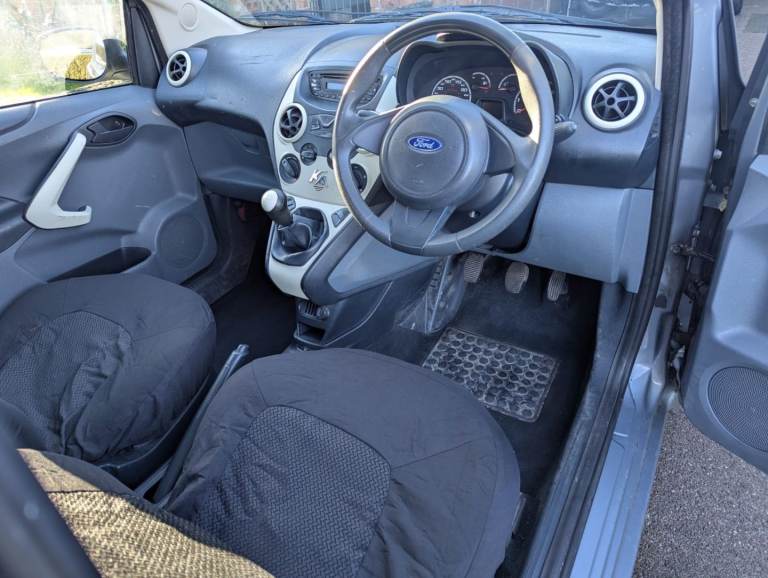 Ford, KA, Hatchback, 2009, Manual, 1242 (cc), 3 doors
