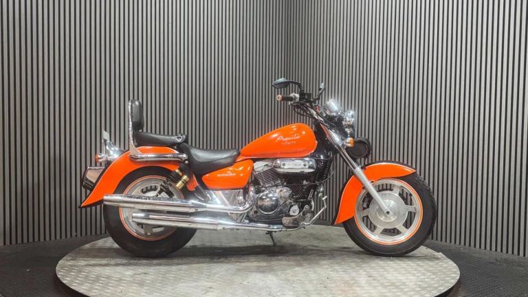 Hyosung GV AQUILA 2007 SPARES OR REPAIR PROJECT BIKE SPARES OR REPAIR