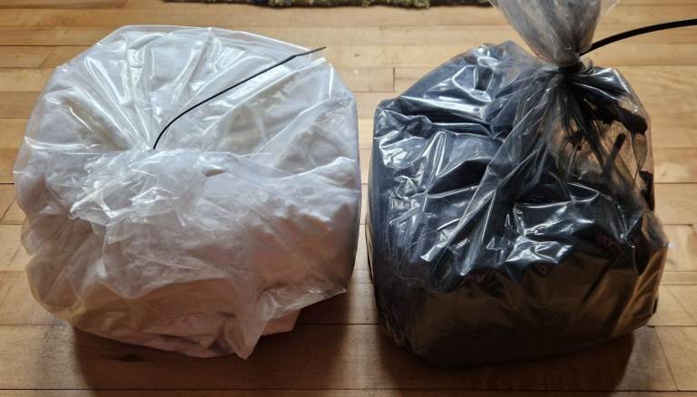 1250gm each of black and white flocking fibres for screen print texture 