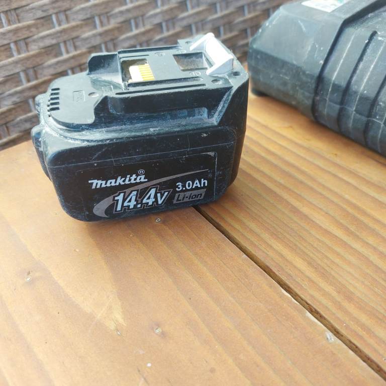 MAKITA BATTERIES, 3 UNITS