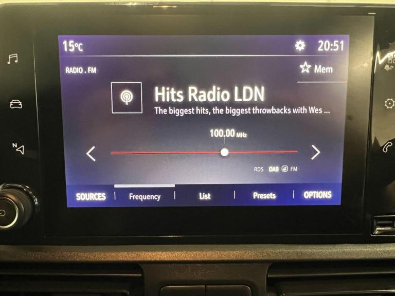 2022 Vauxhall Combo Combo 1.5 Turbo D 2300 Sportive L2 H1 Euro 6 4dr Panel Van Diesel Manual