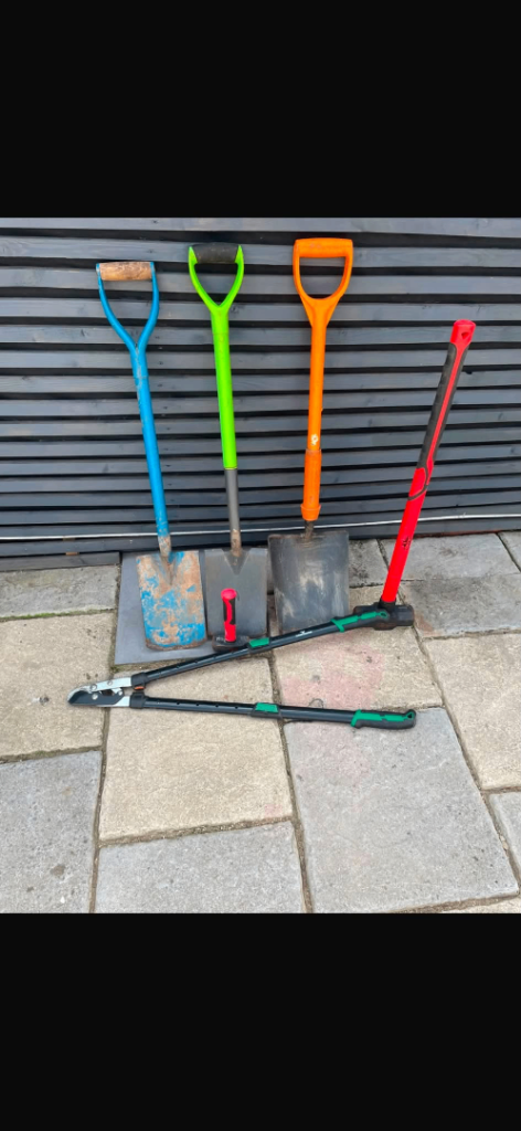 Garden Hand Tool Set - Shovels, Spades, and Loppers