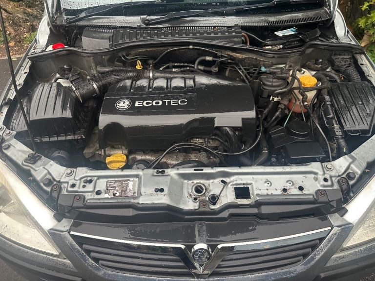 Vauxhall, COMBO TOUR, Estate, 2010, Semi-Auto ,WAV, 1248 (cc), 5 doors