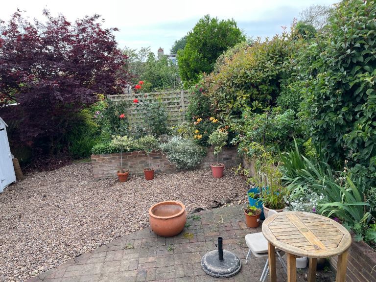 FREE Landscaping Gravel / Pebbles - Fair Condition