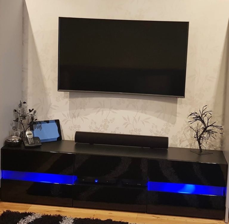 Tv wall unit 