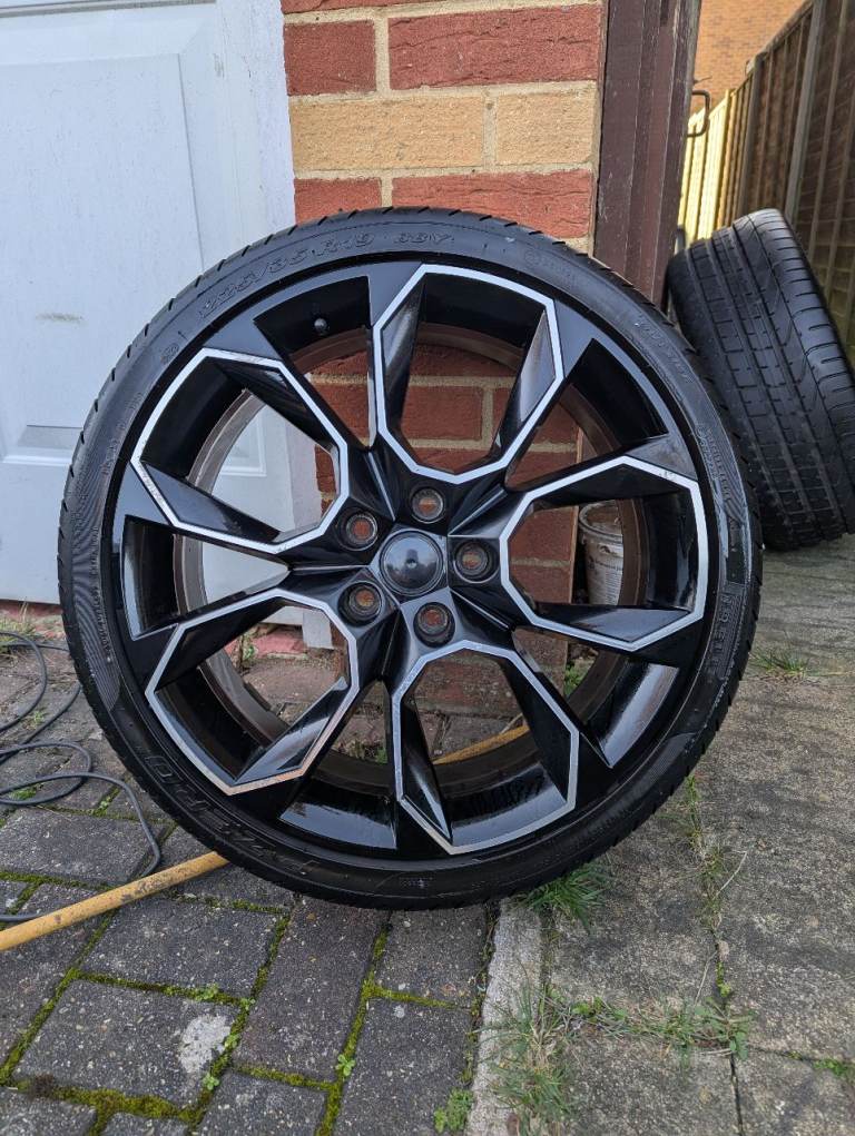 Skoda Octavia Mk3 Wheel and Tyre Set