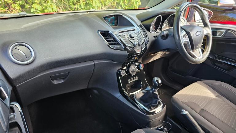 2014 Ford Fiesta 1.25 82 Zetec 3dr HATCHBACK Petrol Manual