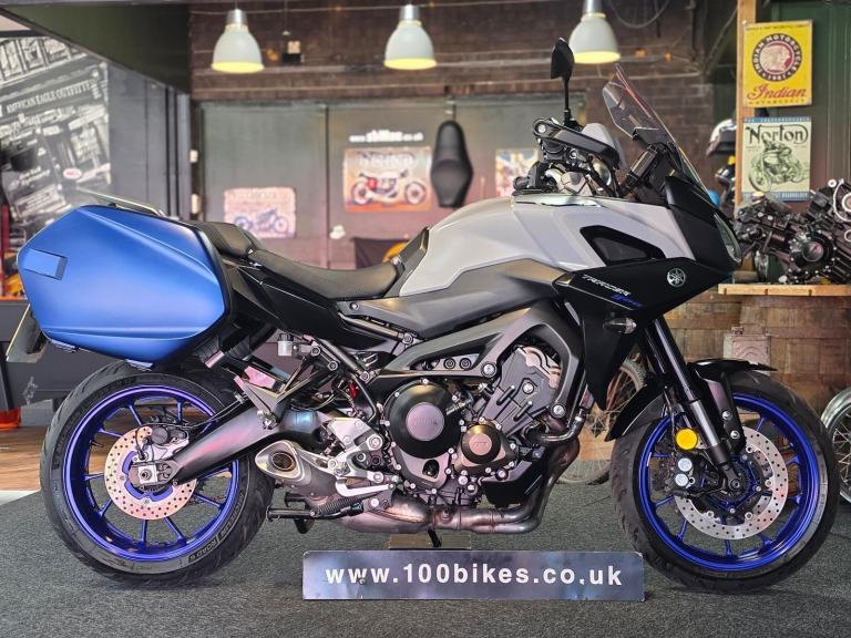 2020 YAMAHA TRACER 900 LUGGAGE, 12,000 MILE'S 