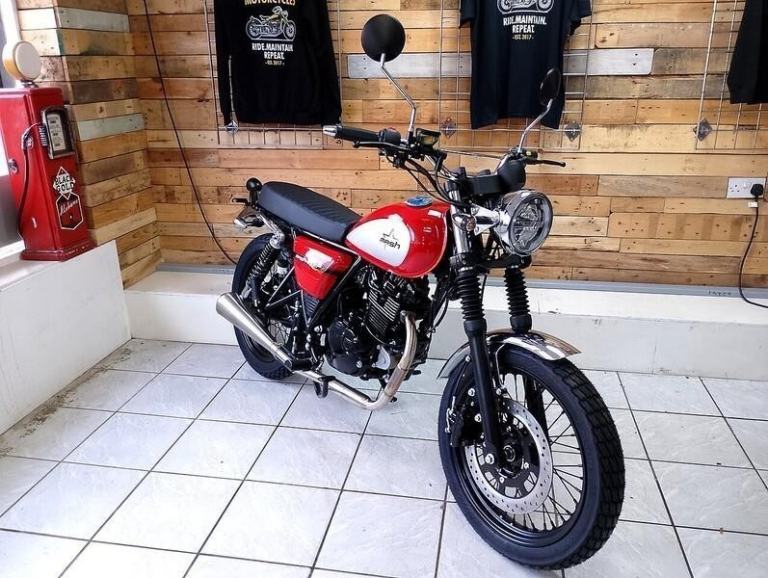 Mash Seventy 125 125 Scrambler 