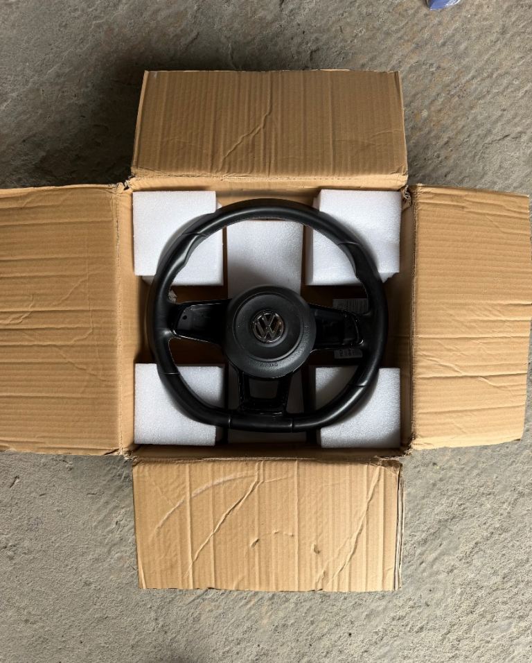 VW Golf R Mk7.5 Flat-Bottom Leather Steering Wheel Core & Trim