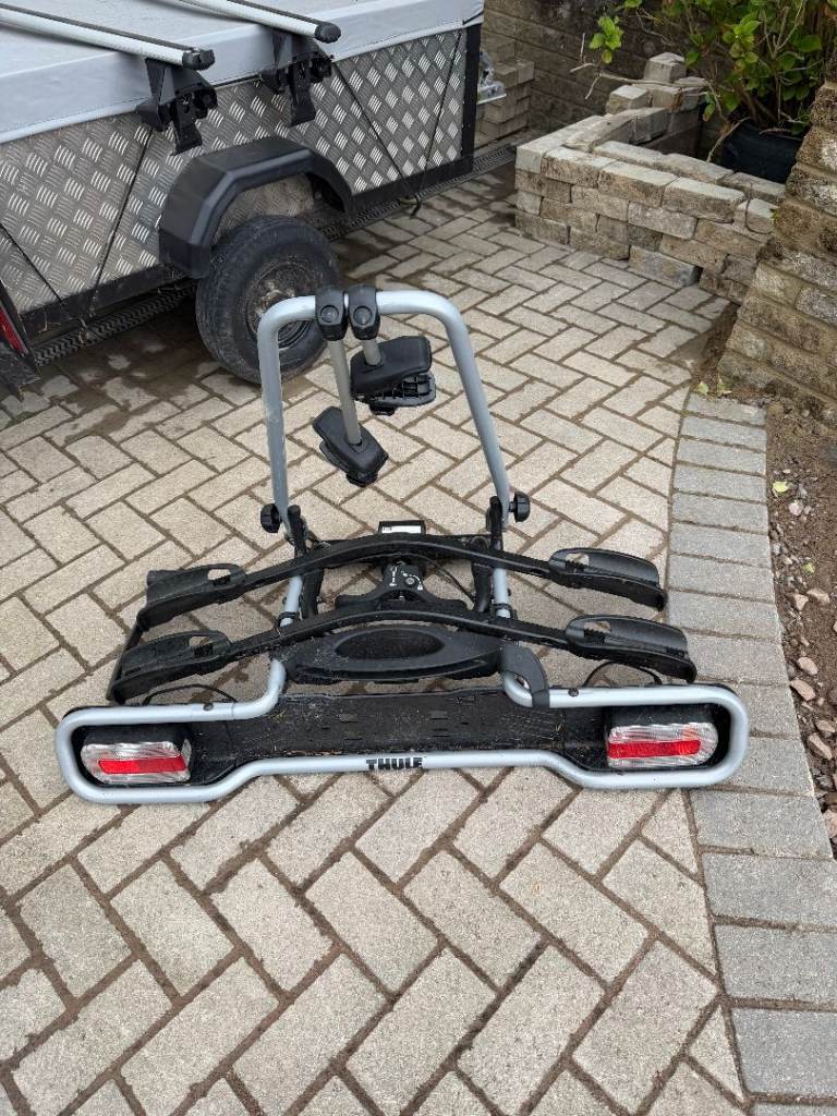 Thule Bike Carrier for Tow Bar – Good Condition