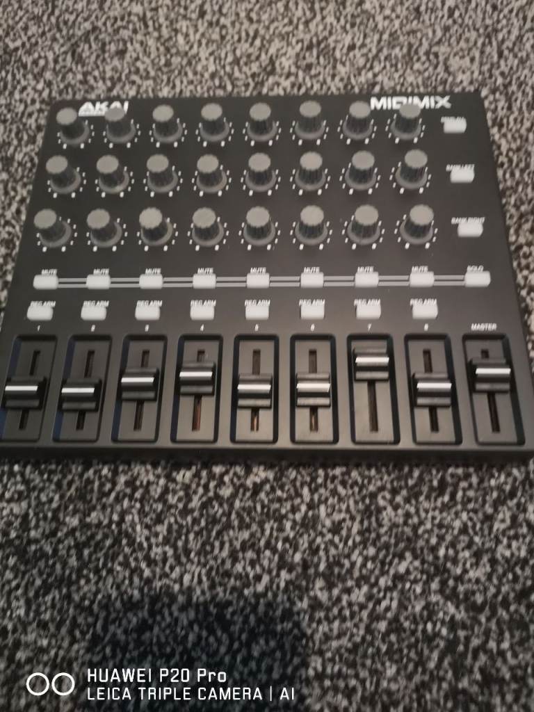 Akai midimix 