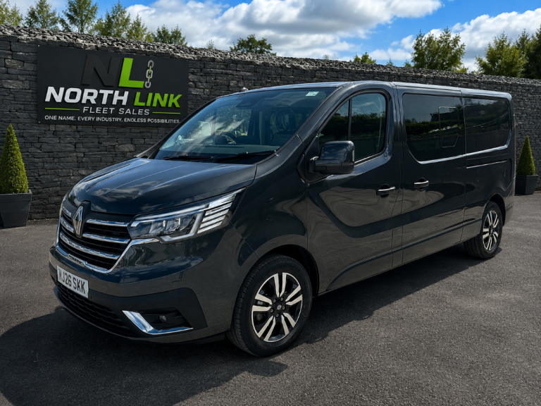Renault, TRAFIC, Panel Van, 2026, Automatic, 1997 (cc)