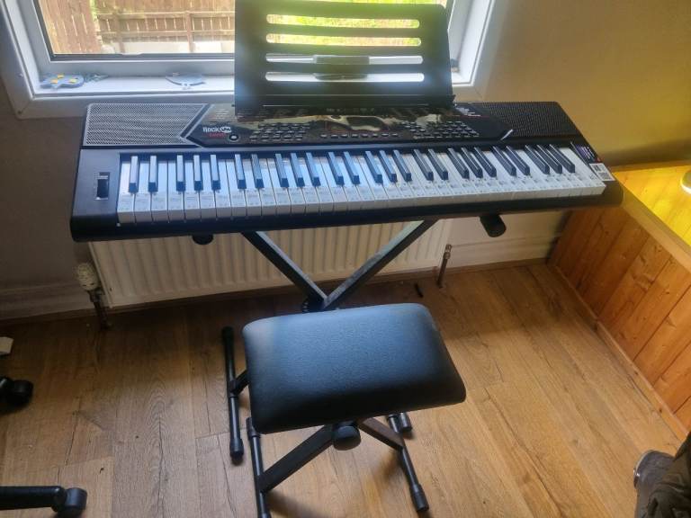 Electric Keyboard 