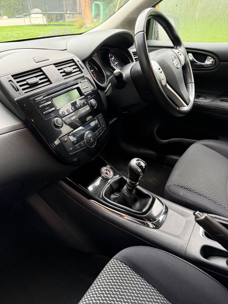 2017 Nissan Pulsar Acenta, 1.5 dCi, FSH, Full MOT, 5drs