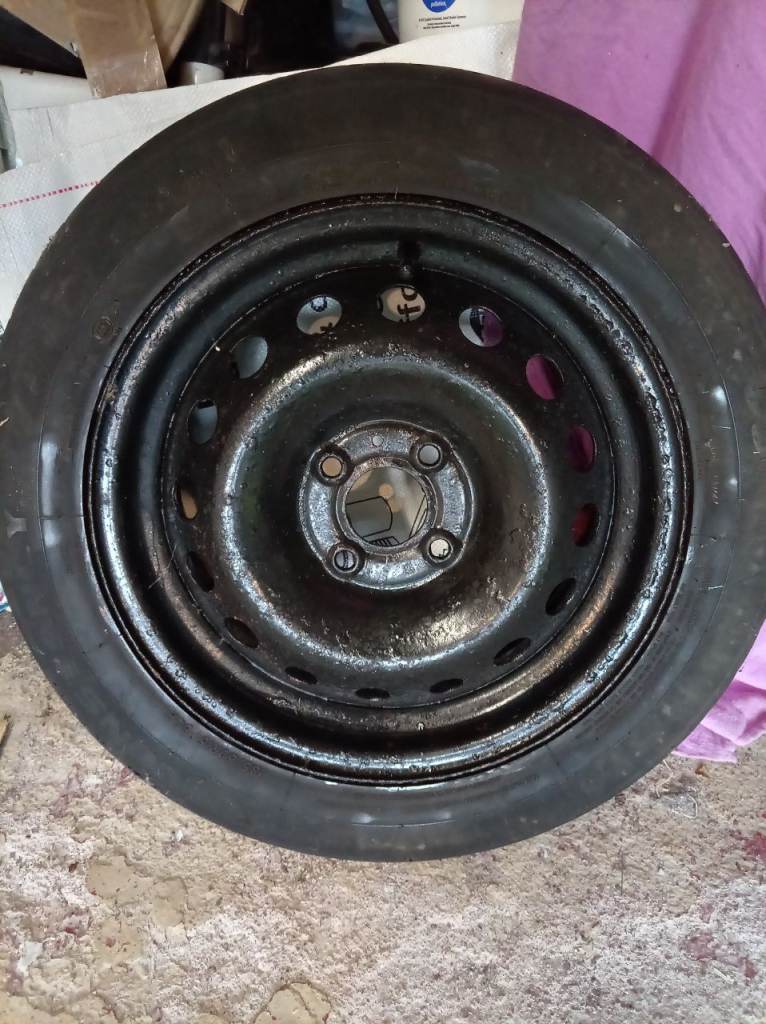 SPARE WHEEL WITH TYRE